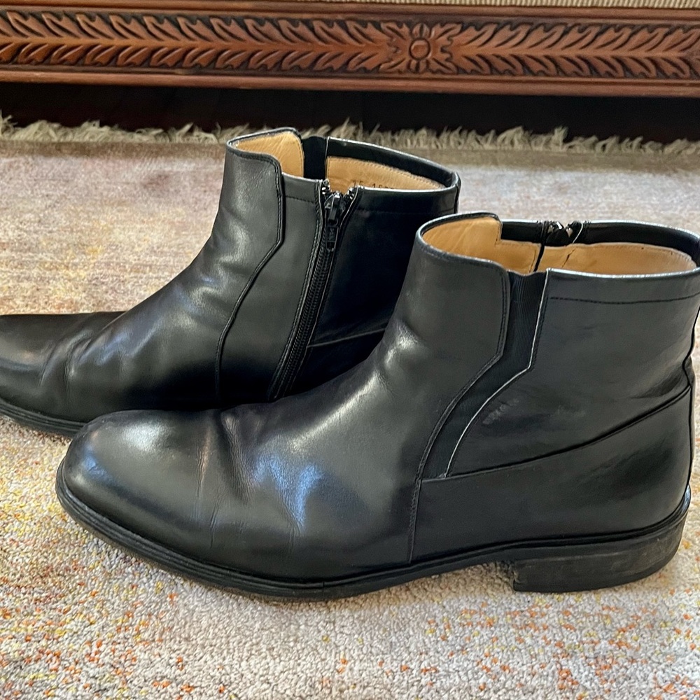 Men’s shoes